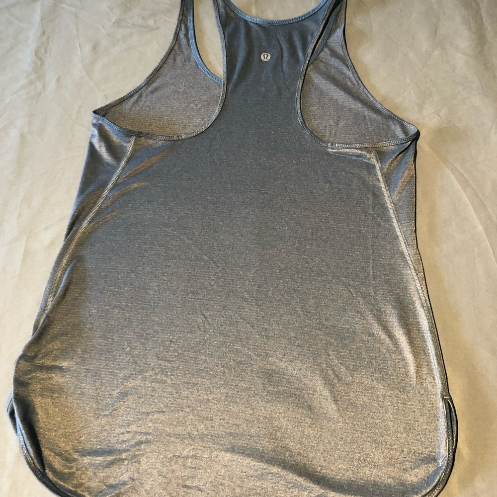 Women’s workout tank